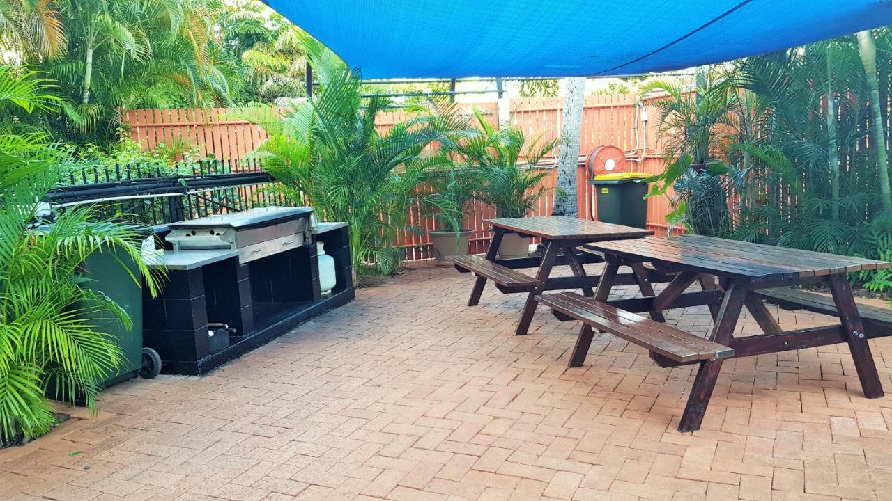 Coconut Grove Holiday Apartments Дарвін Екстер'єр фото