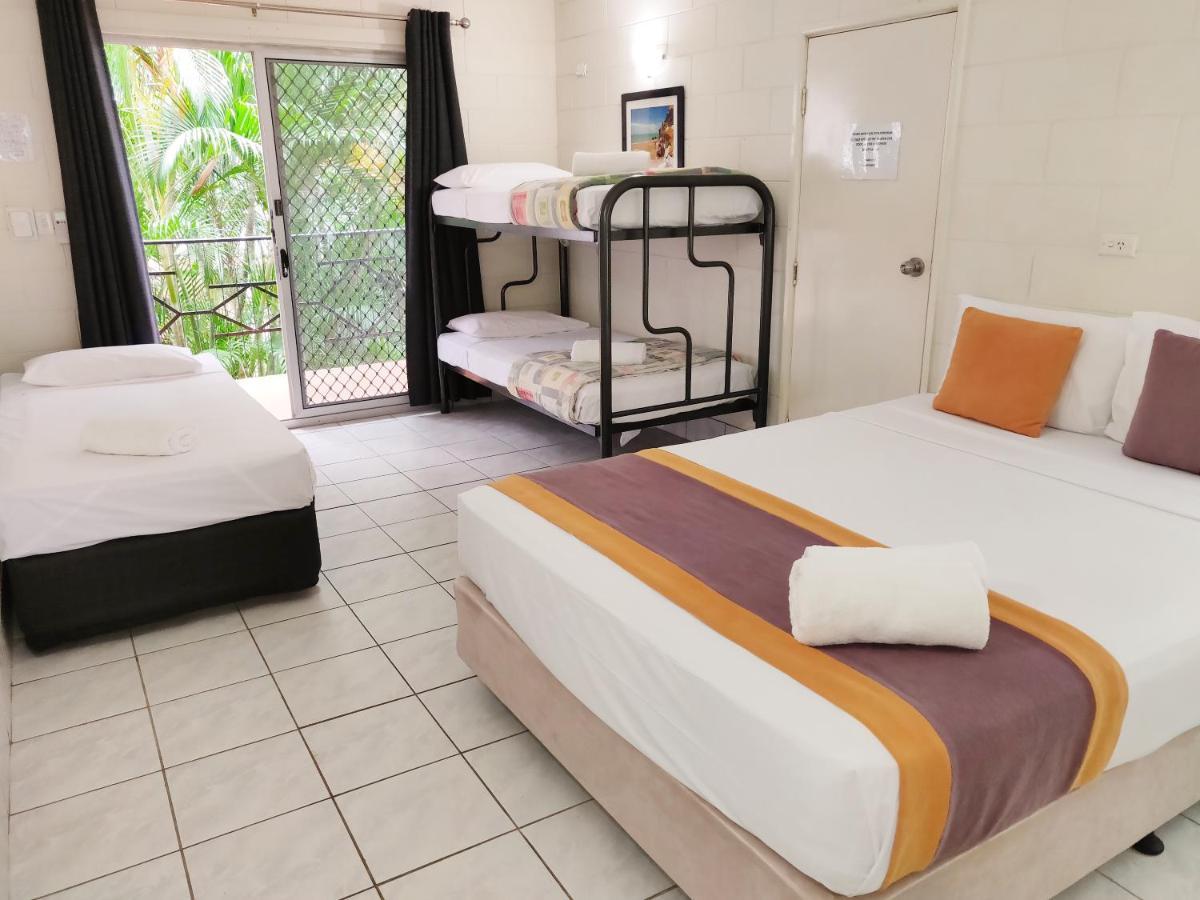 Coconut Grove Holiday Apartments Дарвін Екстер'єр фото