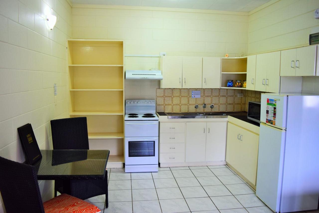 Coconut Grove Holiday Apartments Дарвін Екстер'єр фото